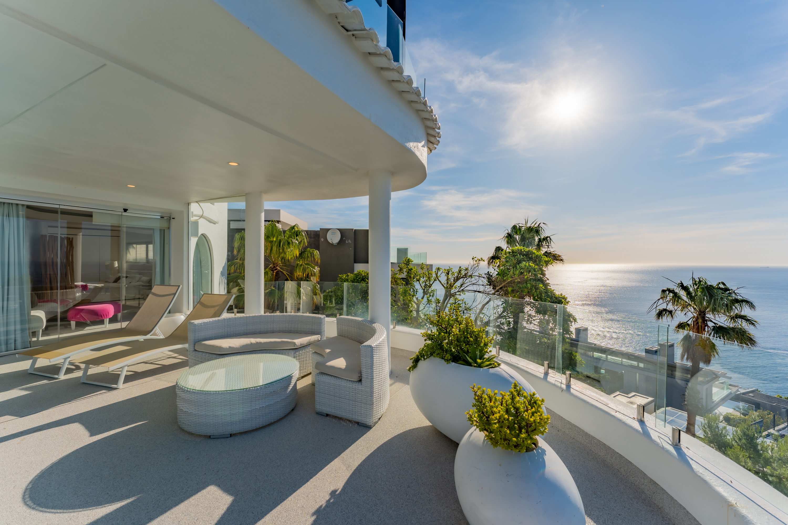 6 Bedroom Property for Sale in Bantry Bay Western Cape